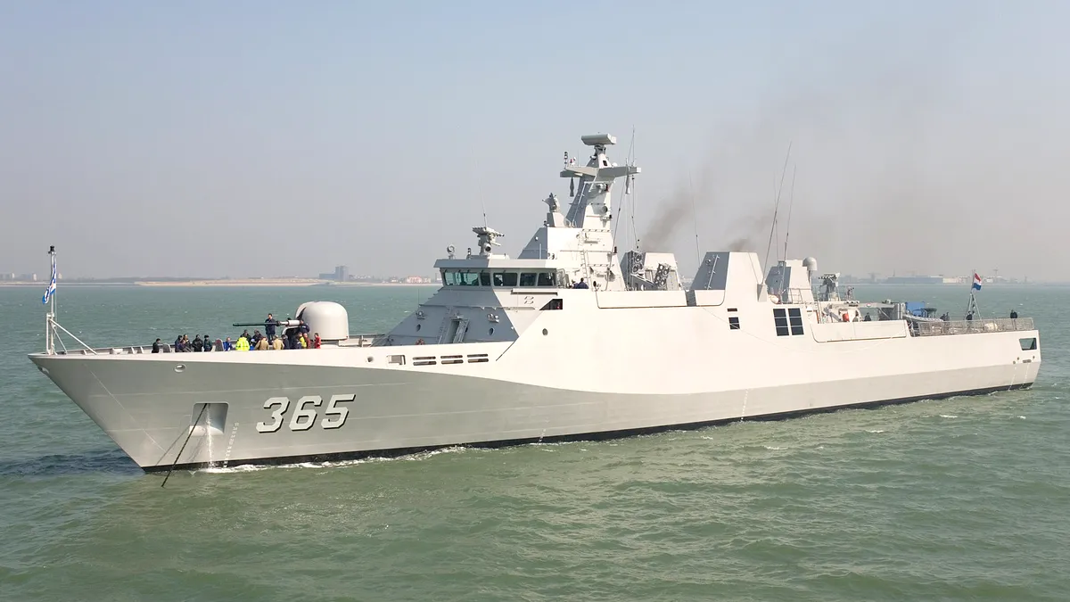 Forțele Navale, dotate cu o „corvetă ușoară”, deși pentru eficiența operațiunilor pe mare sunt necesare 2-3 corvete