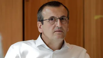 Nesimțirea rusă nu are frontiere: Moscova decide cine e „legitim” în alegerile din România