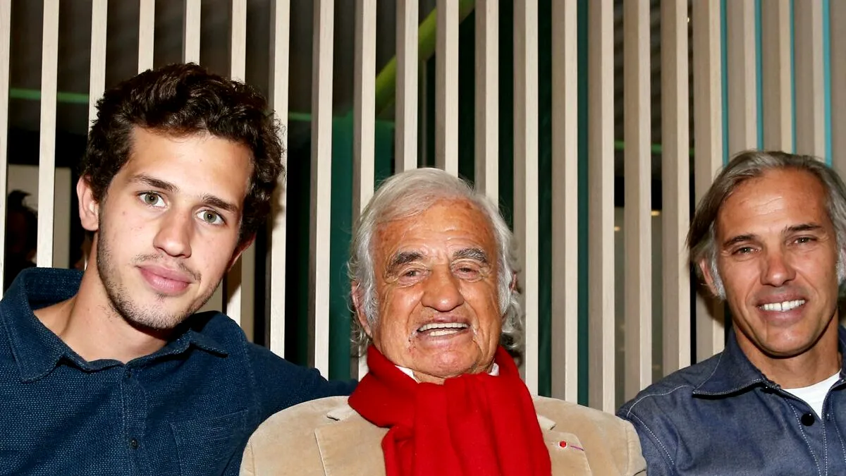 Jean-Paul Belmondo, escrocat de ultima iubită. Ce s-a ales de copiii legendarului star