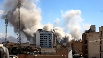 Escaladare majoră în Orientul Mijlociu după uciderea lui Ali Khamenei. Atacuri reciproce, victime civile și temeri privind extinderea conflictului