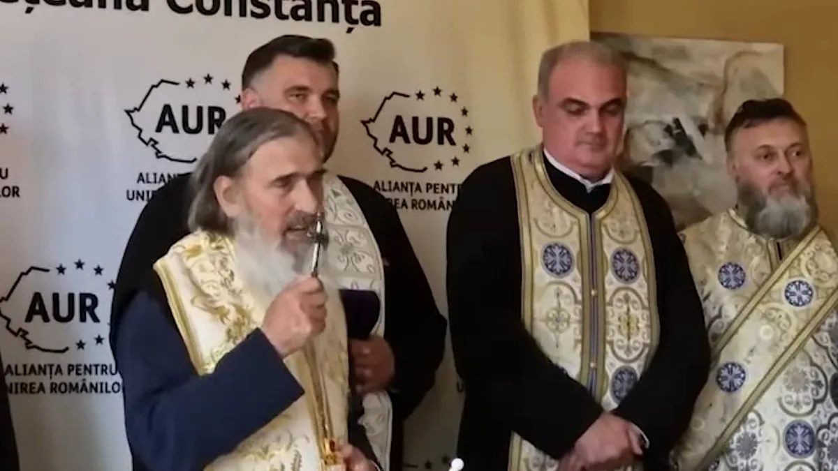 ÎPS Teodosie, mesaje electorale și slujbă la sediul AUR. Simion a prins drag de ierarhi
