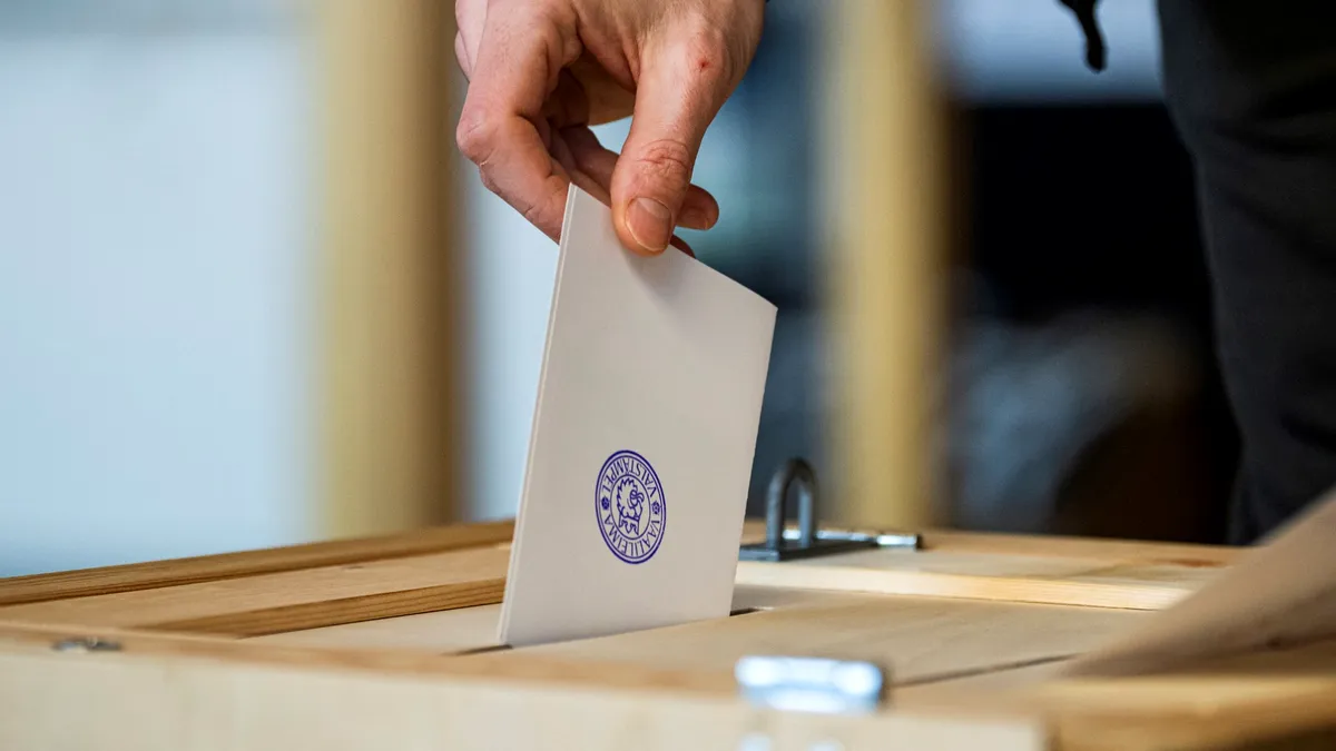 Prezență de 328% într-o secție de vot din România
