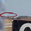 Grecia în stare de șoc: un avion militar s-a prăbușit în timpul unui show aviatic. Mii de oameni au scăpat ca prin urechile acului
