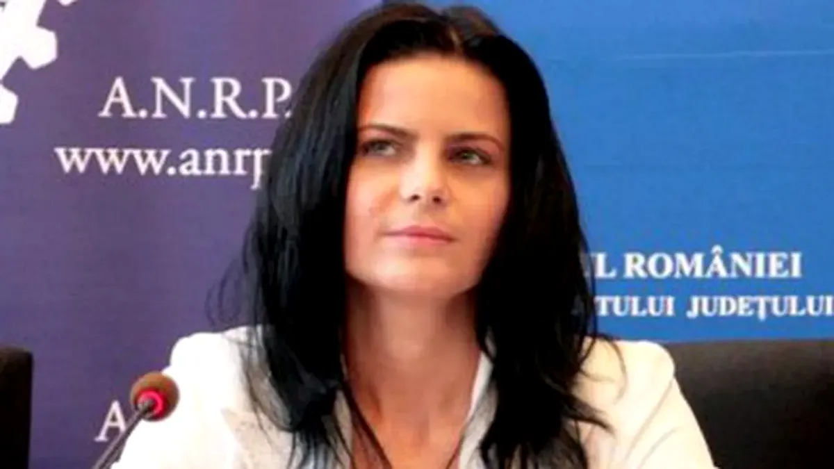 Pupila lui Geoană de la Autoritatea Datelor cu Caracter Personal, alba-neagra cu șmecherii secreți de la Exim Bank