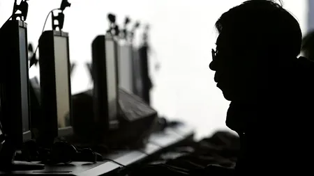 ANALIZĂ XTB: Piața de capital, sub presiune din cauza blocajului informatic mondial