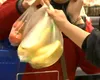 Adio pungi de plastic la magazin. UE declară război poluării