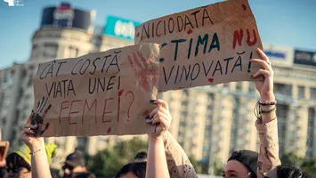 Un nou protest împotriva violenței asupra femeilor, în seara asta