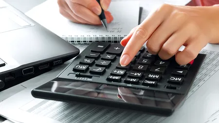 Ministrul Finanțelor a anunțat când va intra în vigoare  taxa de 1% pentru marile companii