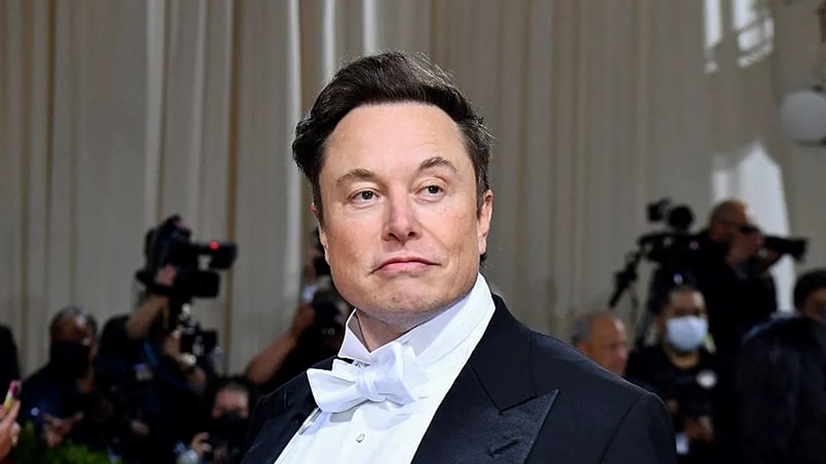 Royal Society l-ar putea exclude pe Elon Musk dintre membrii săi