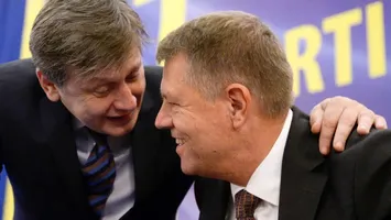 Crin Antonescu, analiză critică a scenei politice. Iohannis, luat în vizor: El a păcătuit prin ce n-a făcut