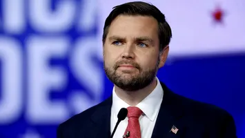 JD Vance către americani: Renunțați la Tinder și faceți copii