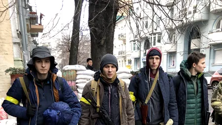 Războiul din Ucraina: Aproape 70.000 de ucraineni s-au întors în țară, să se înscrie voluntari