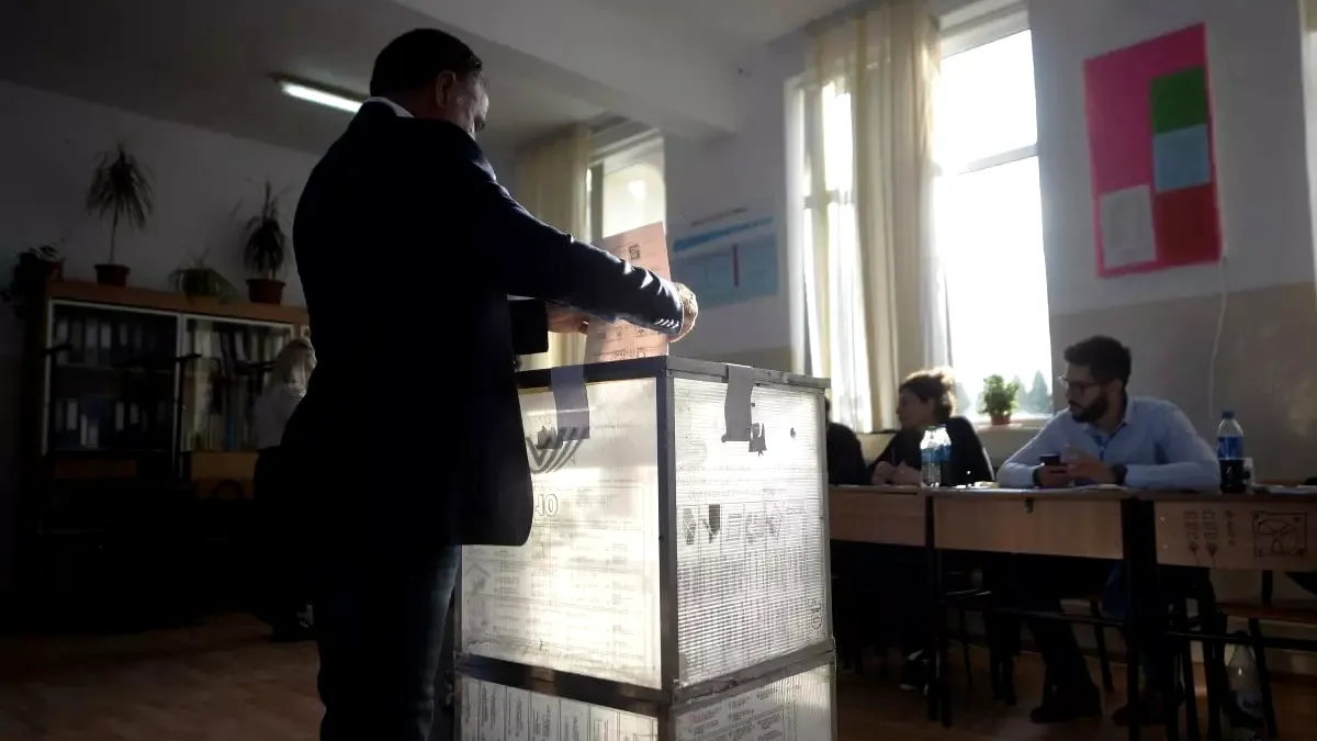 Aviz independenților: finalizați platformele, strângeți semnăturile și la atac!
