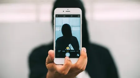 A vrut să facă un selfie, dar a fost la un pas de moarte. Unde s-a urcat un român să se fotografieze