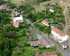 Satul fără magazine. Oamenii îşi lasă banii de pâine într-o cutie de metal, fixată pe un stâlp