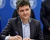Promulgări-maraton la Cotroceni: Nicușor Dan și statul român pe repede-nainte