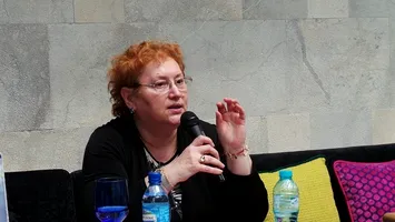 Avocatul Poporului contestă la CCR legea care scurtează motivarea hotărârilor judecătorești