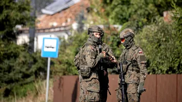 Ce mai înseamnă NATO? România și Polonia, lovite de incursiuni cu drone rusești într-o săptămână