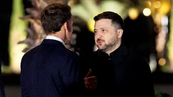 Macron anunță noi proiecte în industria de apărare. Ce poate câștiga România de la reuniunea de la Paris