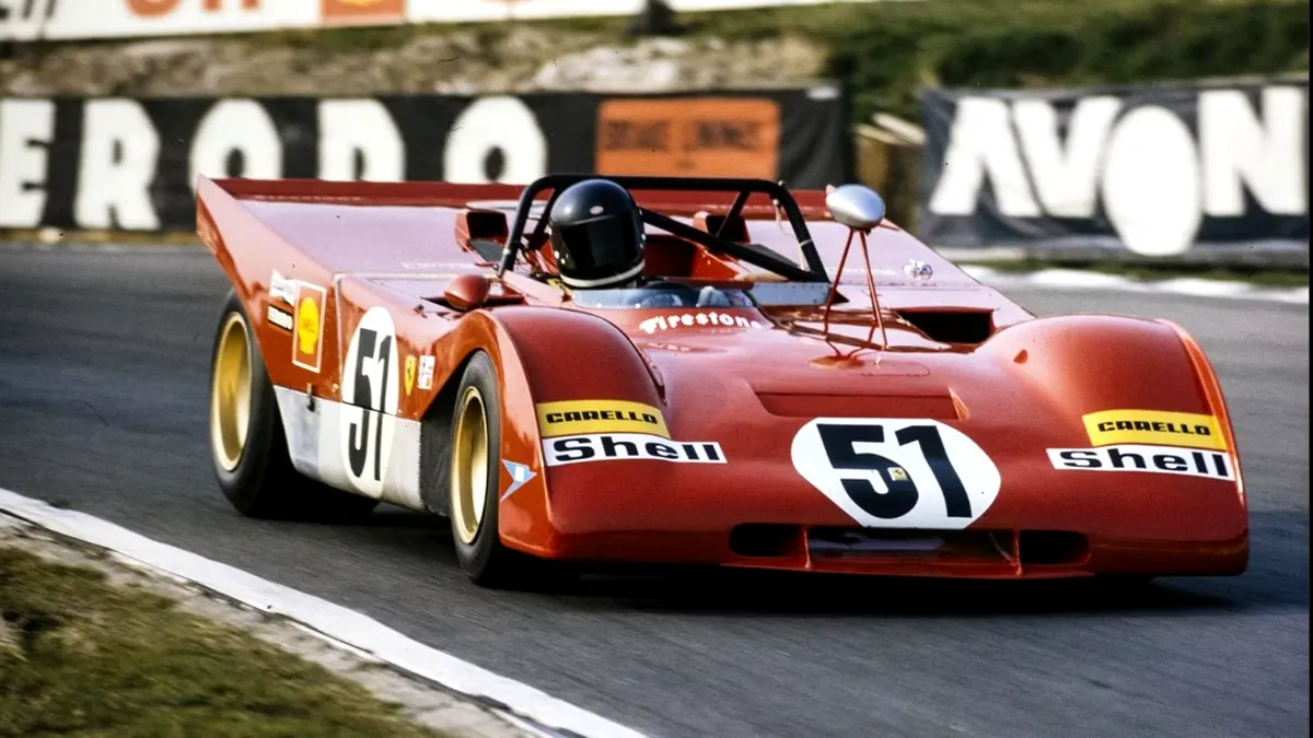Visa să devină grădinar sau paznic, dar a ajuns un pilot legendar de raliu, câştigător la Le Mans, Dakar şi F1