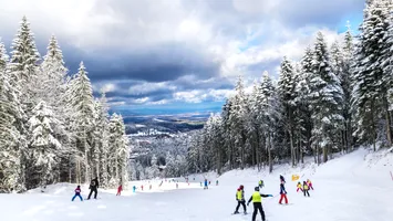 Vacanță de iarnă record pentru elevi. Aproape trei săptămâni fără școală