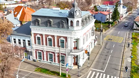 Farmacia „Ținc”, deschisă după restaurări. Preparatele „spițeriei” din Galați, premiate la Expoziția Universală de la Paris