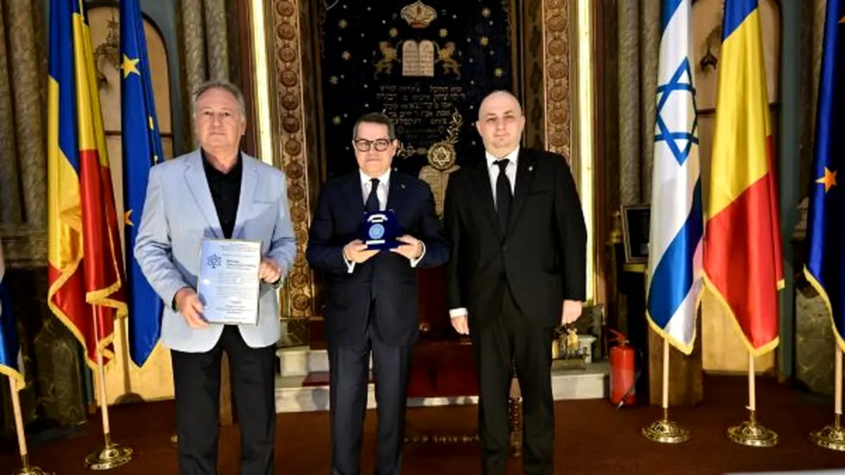 Eduard Hellvig a primit Medalia de Onoare „Prieten al Comunităţilor Evreieşti din România”