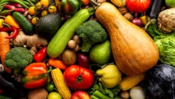 Studiu îngrijorător: dietele bogate în legume și fructe ar putea fi asociate cu risc de cancer