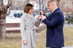 Bolojan și Maia Sandu voiau să anunțe de la Chișinău unirea Moldovei cu România