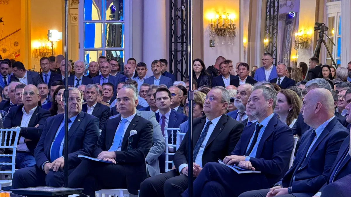 PNL își lansează programul de guvernare. Nicolae Ciucă și liderii liberali sunt la Sinaia