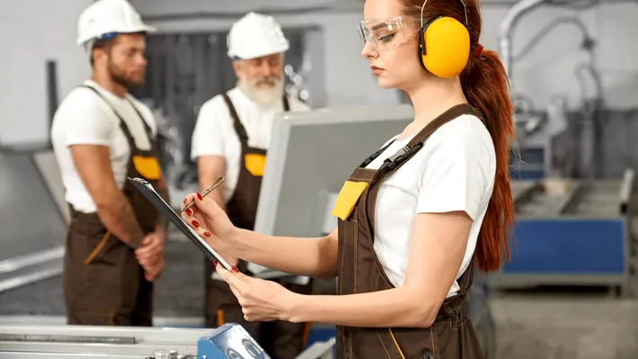 Salarii de până la 10.000 de lei pentru românii care își caută de muncă. Unde sunt cele mai multe posturi