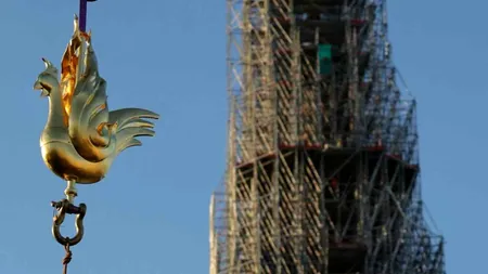 Turla Catedralei Notre-Dame primește o nouă giruetă