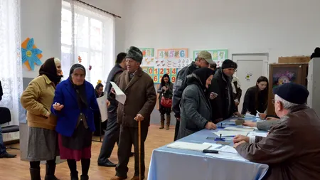 Câte persoane de peste 100 de ani votează președintele României