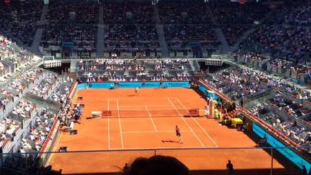 Tenis: Tsitsipas și Zverev calificați în semifinale la Madrid