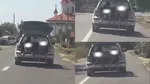 Doi copii, transportați în portbagajul deschis al unei mașini din Gorj. Cât l-a costat pe șofer „plimbarea” celor mici