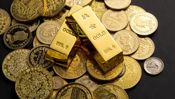 Rezervele mondiale de aur totalizau 38.764 de tone, în 2023