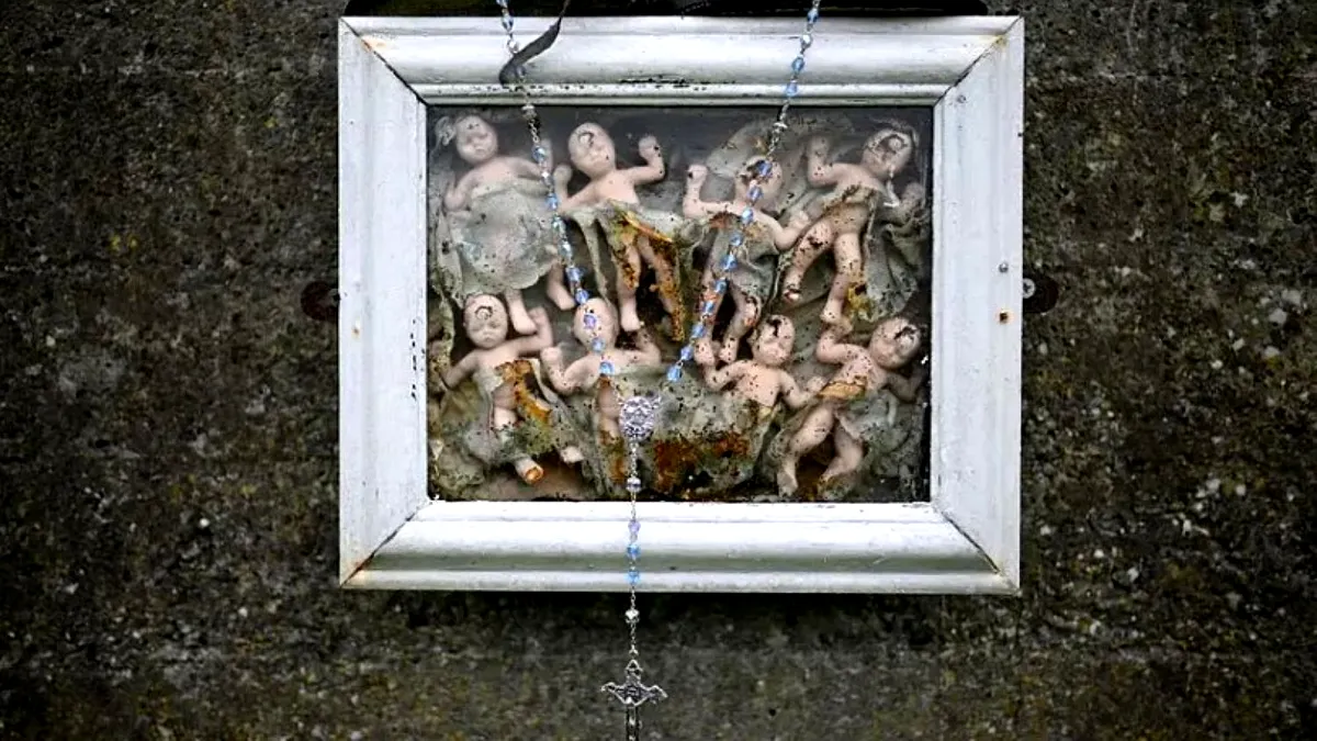 Descoperire tulburătoare în Irlanda. Au fost găsite rămășițele a 800 de bebeluși într-un azil condus de măicuțe, într-un mormânt comun