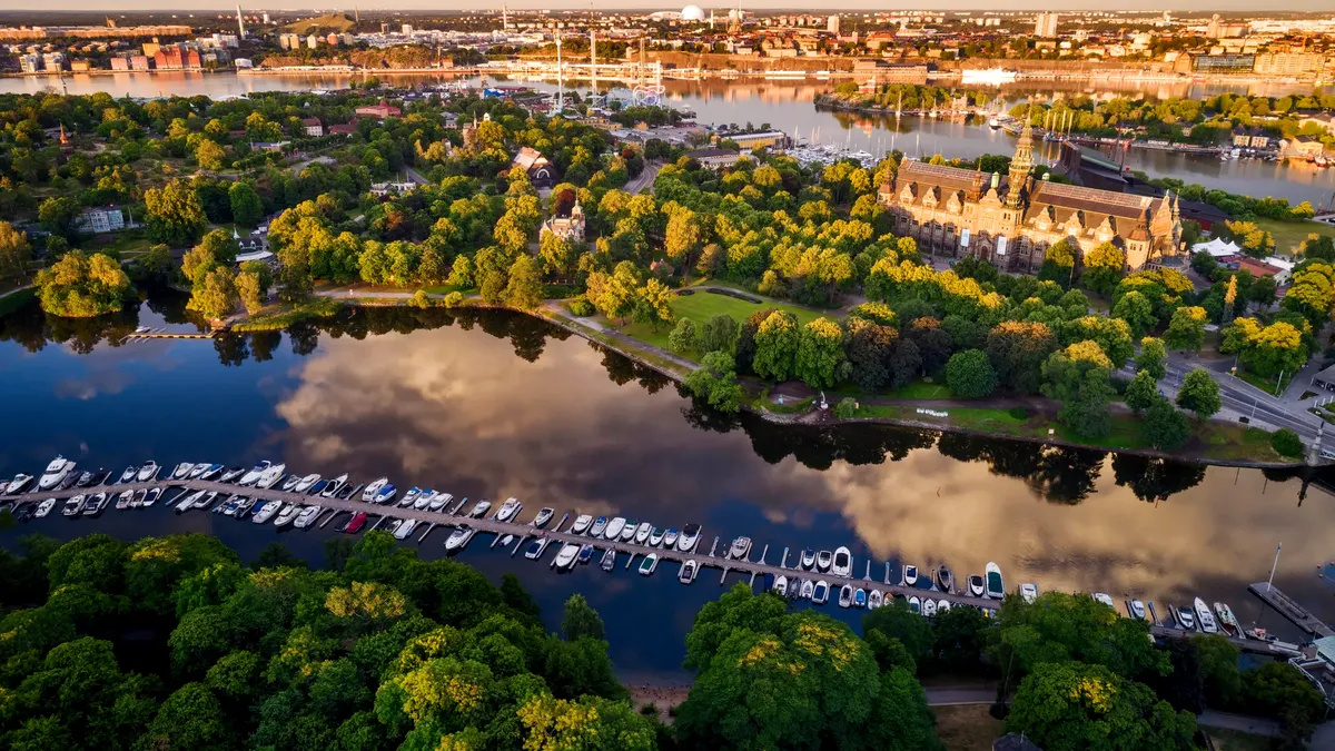 Turiștii au numit cele mai prietenoase orașe din lume. Stockholm e pe primul loc în Europa