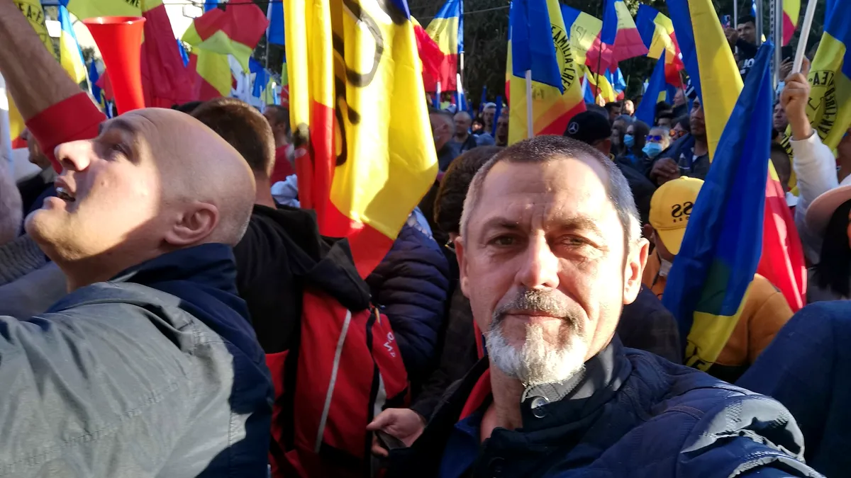 Deputatul Viorel Focșa, exclus din AUR după ce și-a agresat soția, revine în grupul parlamentar AUR