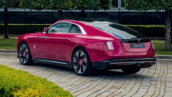 Spectre electric de la Rolls-Royce a depășit așteptările la vânzări