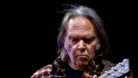 Neil Young lansează o melodie dură despre Casa Albă: Trump nu va fi prea încântat