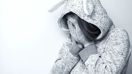 Urmărirea penală poate fi declanșată din oficiu în cazurile de violență domestică: Legea a fost promulgată
