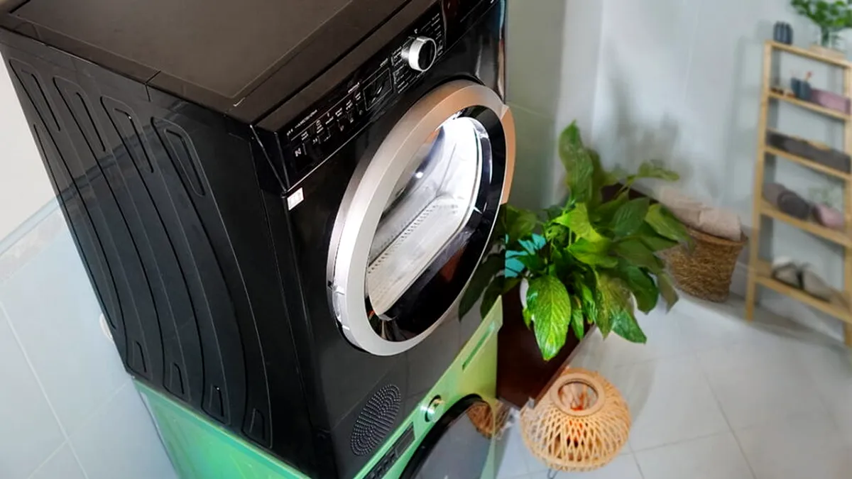 Cum poţi economisi 200 kWh anual prin folosirea corectă a maşinii de spălat şi a uscătorului de rufe