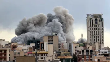 Ce știm în a patra zi de atacuri americane și israeliene asupra Iranului