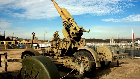 Rusia mută S-300 în Marea Neagră