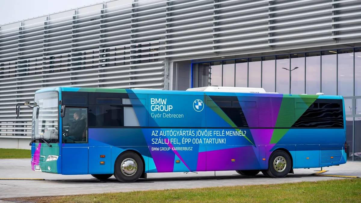 BMW construieşte lângă Oradea o uzină auto completă. Face angajări şi va începe în acest an producţia de serie a modelului electric SUV Neue Klasse