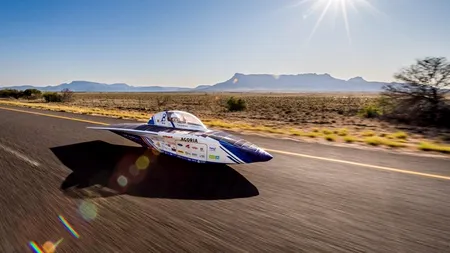 Un vehicul solar românesc va traversa Australia în competiția World Solar Challenge 2023