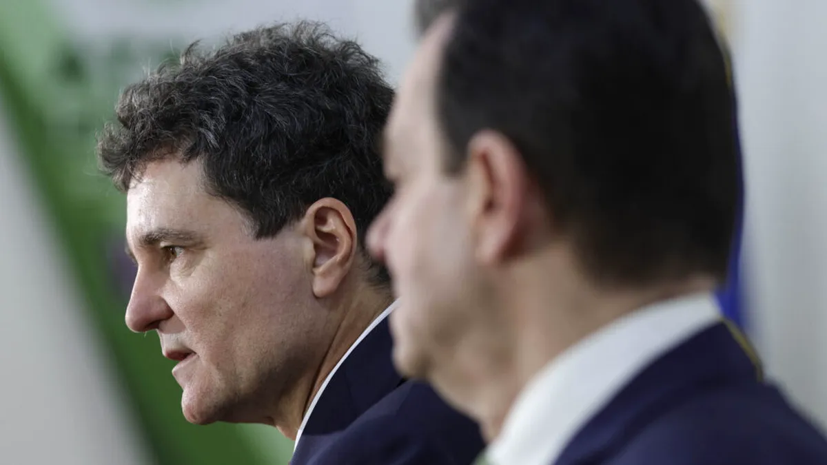 Mesaj de la Cotroceni: Guvernul trebuie să adopte urgent legea pensiilor speciale