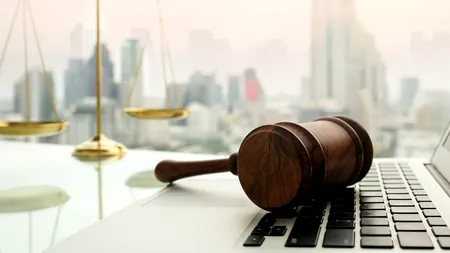 În România: Cum au ajuns obiecte, posibil de patrimoniu, să fie scoase la licitaţie?