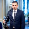 „Minciuna a ieșit din telefon și a ajuns în stradă”. Miruță cere adoptarea legii anti-dezinformare după atacul cu topoare din Cluj
